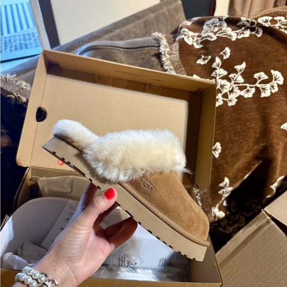 UGG Chestnut Sheepskin Slippers - Picture 2 of 3